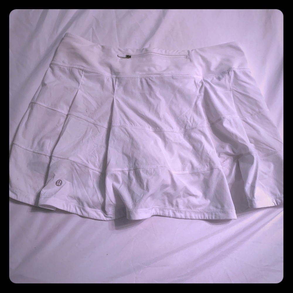 White Lululemon skirt